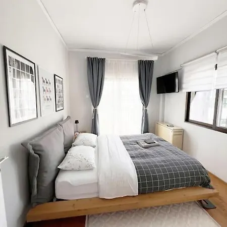 Apartment 2 Bedroom Family Ii *